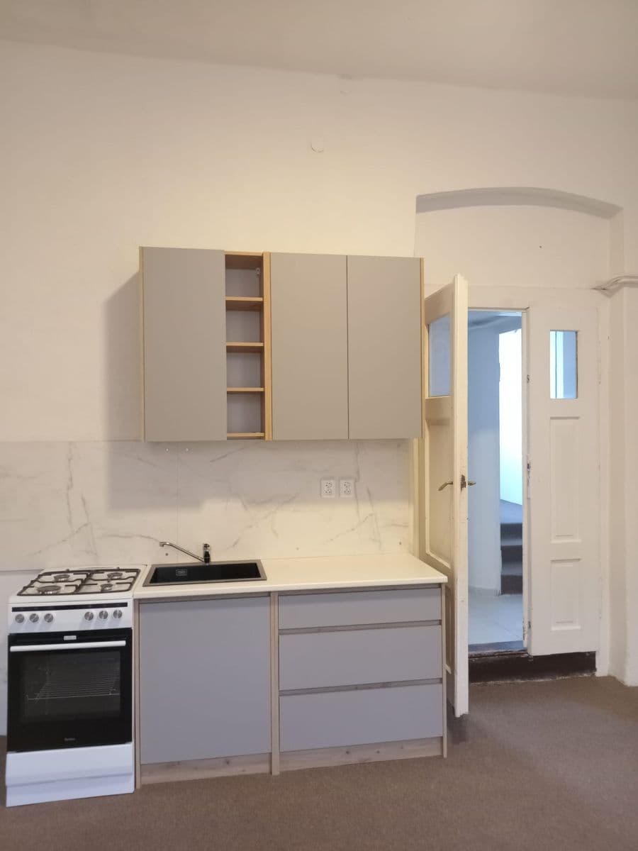 Pronájem bytu 2+kk 68 m², Pražská, Liběchov, Středočeský kraj Pronájem bytu 2+kk 68 m², Pražská, Liběchov, Středočeský kraj