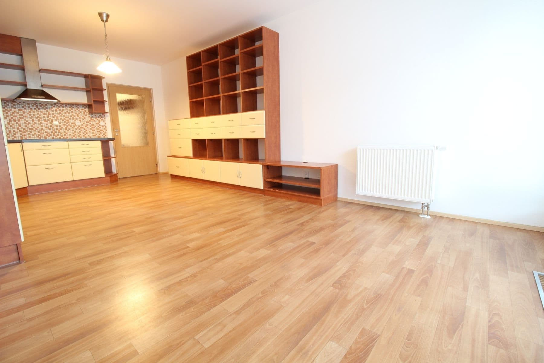 Pronájem bytu 3+kk 74 m², Pod Nouzovem, Praha, Praha Pronájem bytu 3+kk 74 m², Pod Nouzovem, Praha, Praha