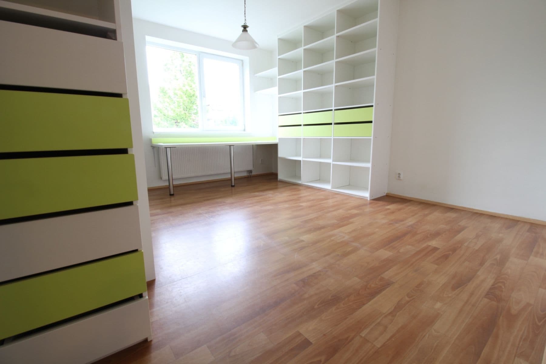 Pronájem bytu 3+kk 74 m², Pod Nouzovem, Praha, Praha Pronájem bytu 3+kk 74 m², Pod Nouzovem, Praha, Praha