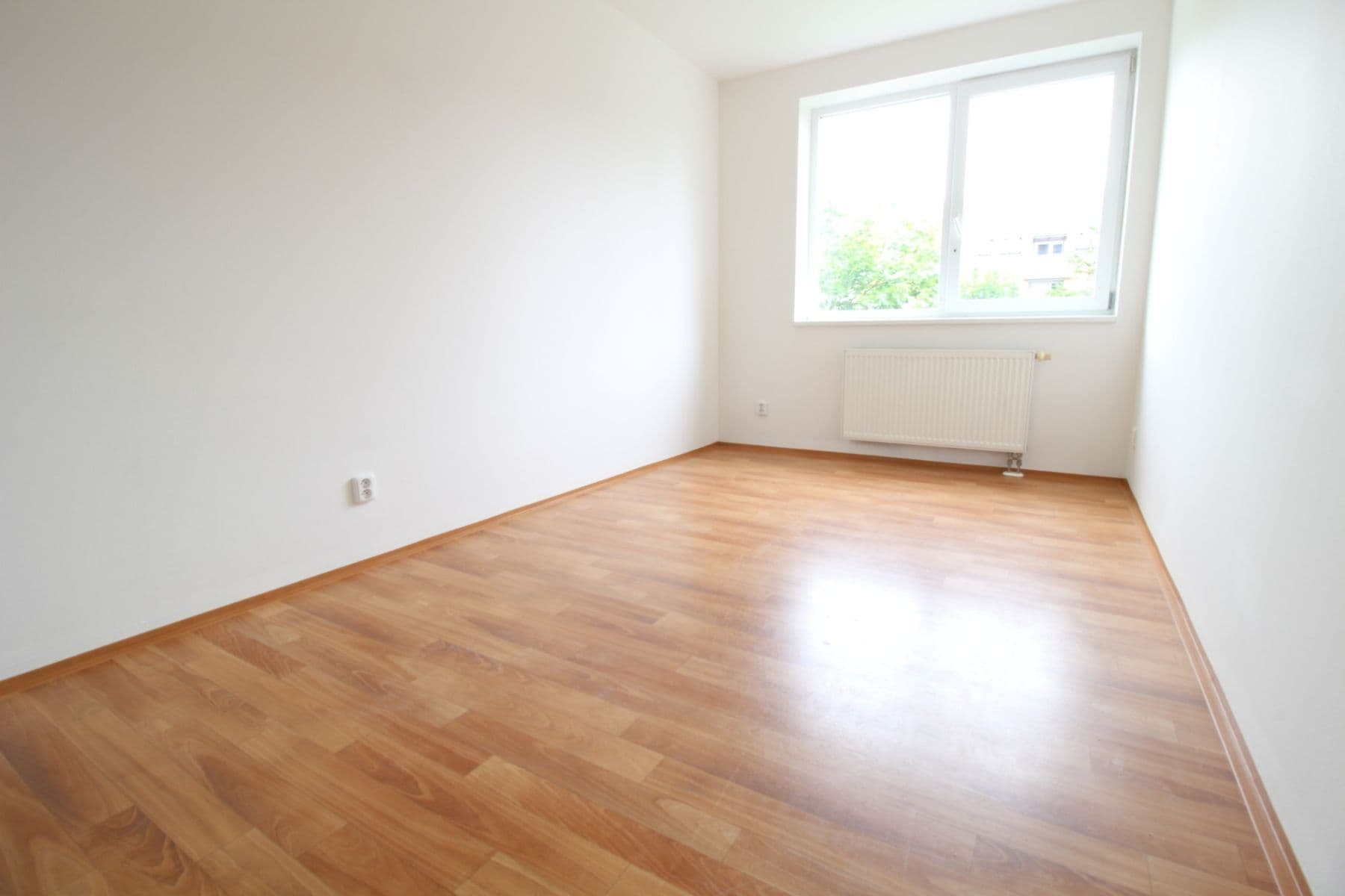 Pronájem bytu 3+kk 74 m², Pod Nouzovem, Praha, Praha Pronájem bytu 3+kk 74 m², Pod Nouzovem, Praha, Praha