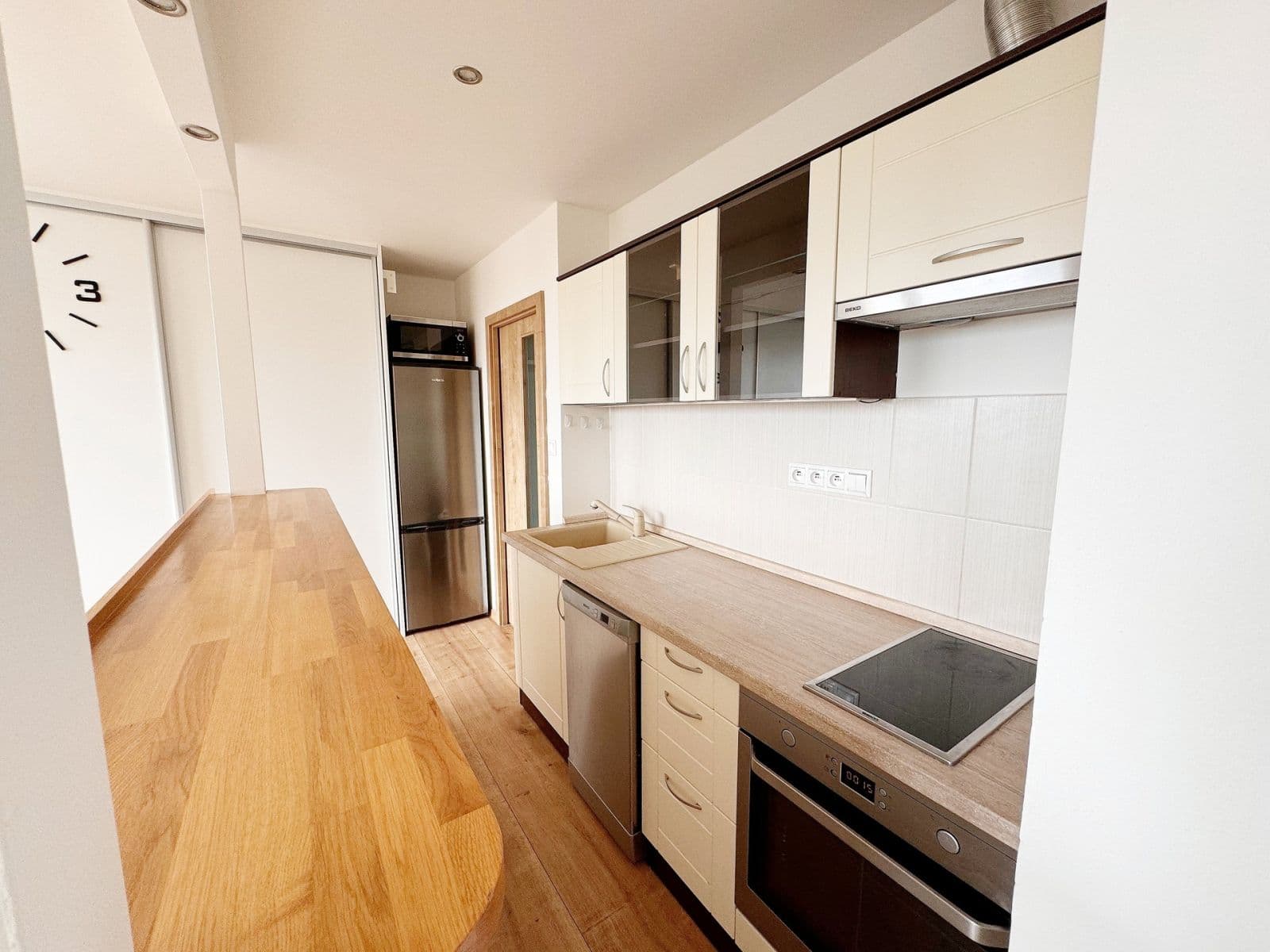 Pronájem bytu 1+kk 32 m², Jelínkova, Praha, Praha Pronájem bytu 1+kk 32 m², Jelínkova, Praha, Praha
