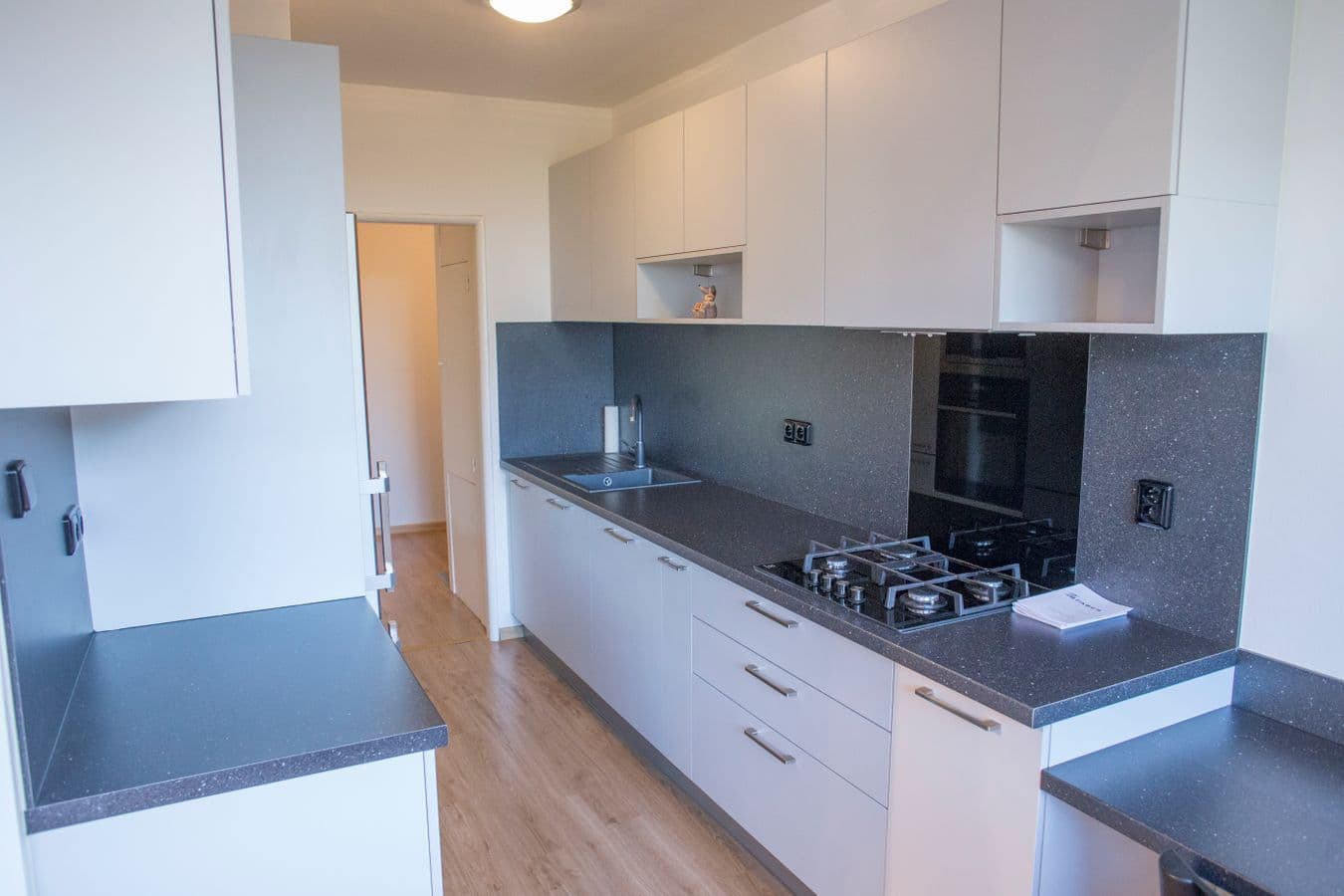 Pronájem bytu 3+kk 67 m², Krosenská, Praha, Praha Pronájem bytu 3+kk 67 m², Krosenská, Praha, Praha