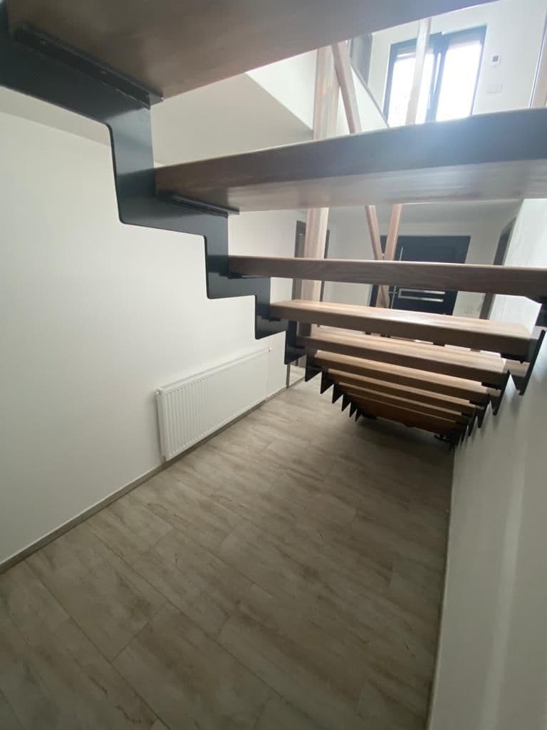 Pronájem domu 140 m², pozemek 700 m², U Slunečních lázní, Liberec, Liberecký kraj Pronájem domu 140 m², pozemek 700 m², U Slunečních lázní, Liberec, Liberecký kraj