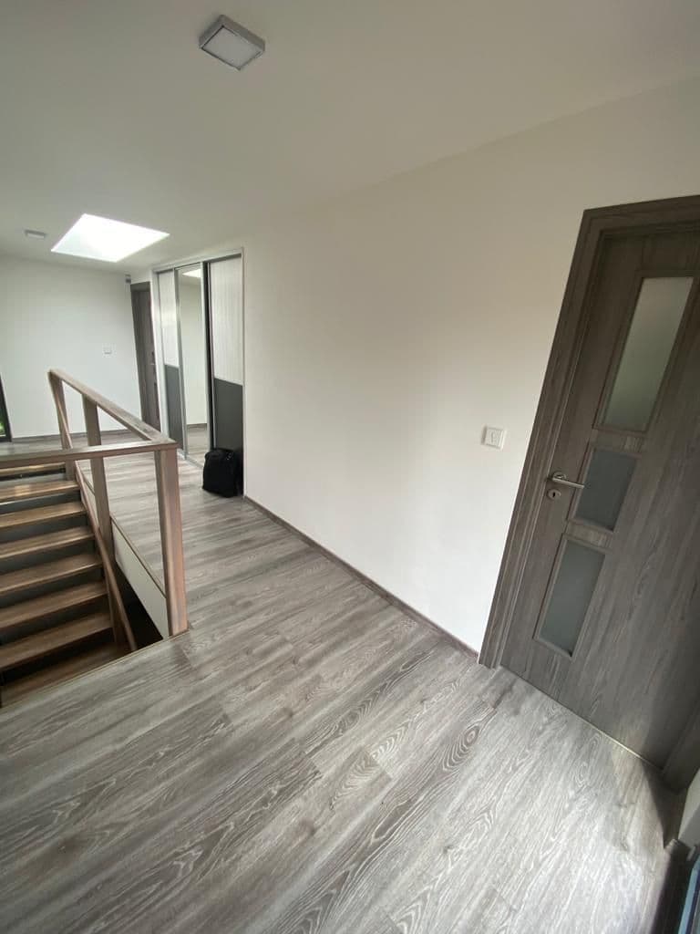 Pronájem domu 140 m², pozemek 700 m², U Slunečních lázní, Liberec, Liberecký kraj Pronájem domu 140 m², pozemek 700 m², U Slunečních lázní, Liberec, Liberecký kraj