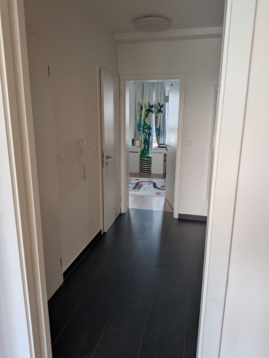 Pronájem bytu 3+kk 80 m², Olgy Havlové, Praha, Praha Pronájem bytu 3+kk 80 m², Olgy Havlové, Praha, Praha