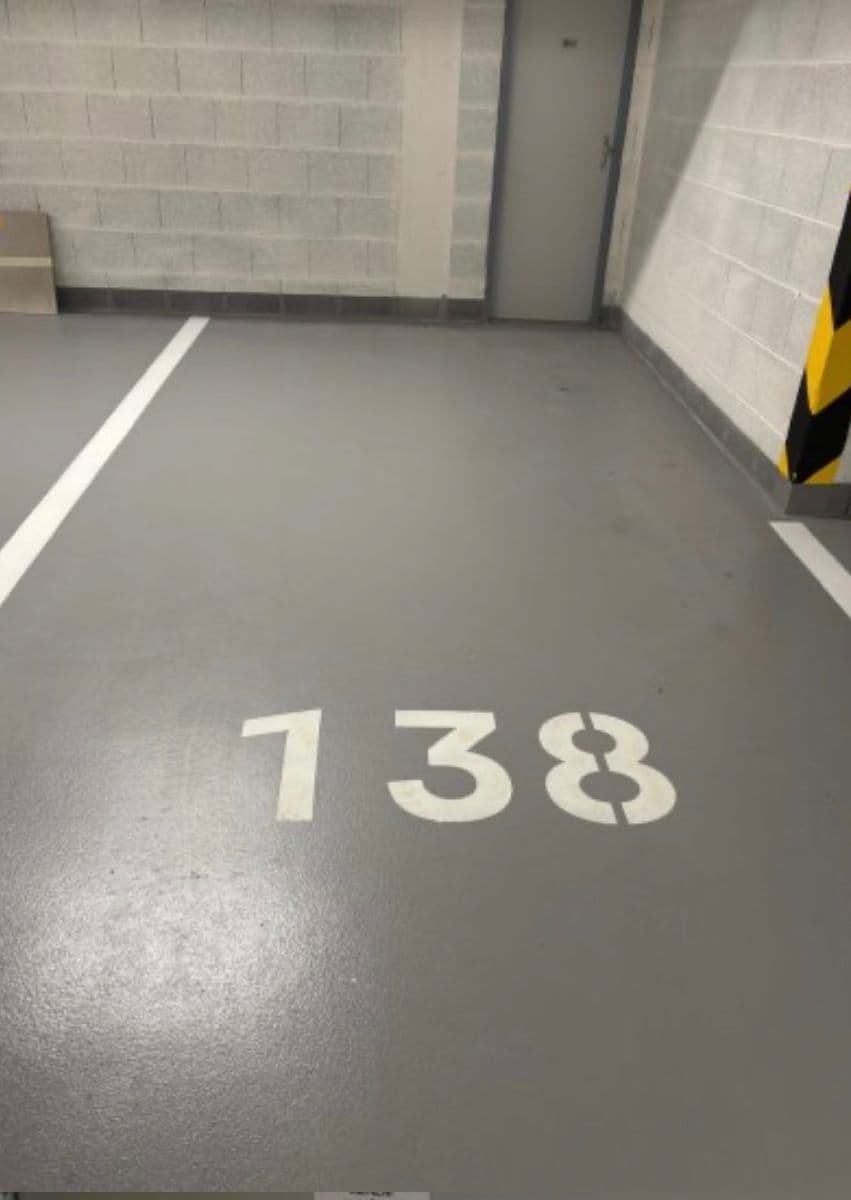 Pronájem garáže 15 m², Praha, Praha Pronájem garáže 15 m², Praha, Praha
