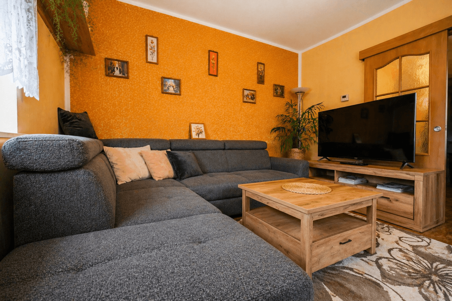 Prodej domu 183 m², pozemek 546 m², Turnovská, Varnsdorf, Ústecký kraj Prodej domu 183 m², pozemek 546 m², Turnovská, Varnsdorf, Ústecký kraj