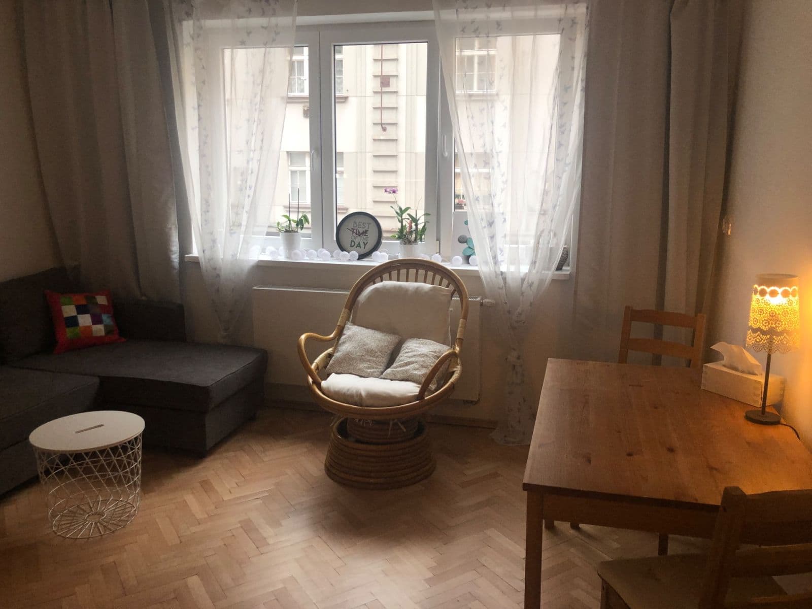 Pronájem bytu 2+kk 61 m², Holandská, Praha, Praha Pronájem bytu 2+kk 61 m², Holandská, Praha, Praha