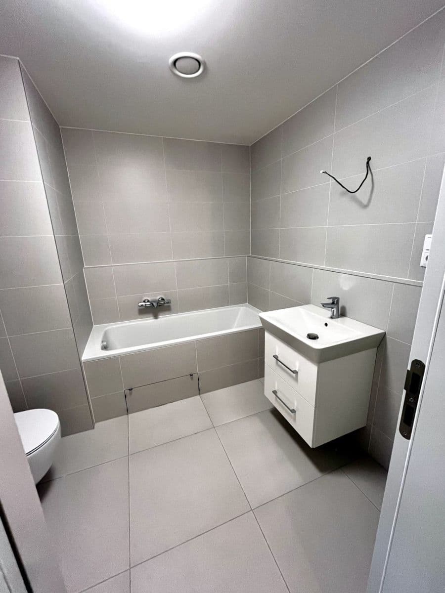Pronájem bytu 2+kk 53 m², Josefa Truhláře, Brandýs nad Labem-Stará Boleslav, Středočeský kraj Pronájem bytu 2+kk 53 m², Josefa Truhláře, Brandýs nad Labem-Stará Boleslav, Středočeský kraj