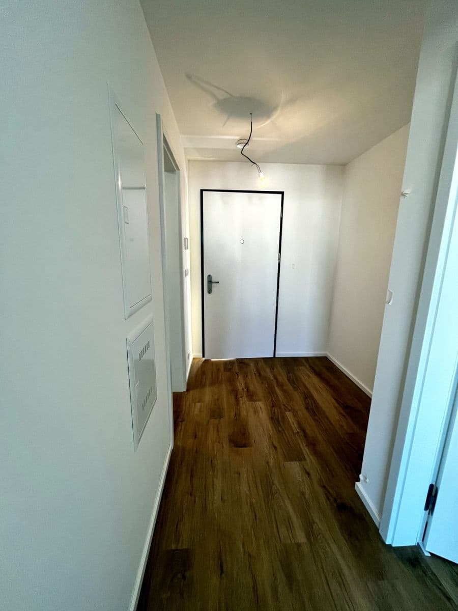 Pronájem bytu 2+kk 53 m², Josefa Truhláře, Brandýs nad Labem-Stará Boleslav, Středočeský kraj Pronájem bytu 2+kk 53 m², Josefa Truhláře, Brandýs nad Labem-Stará Boleslav, Středočeský kraj