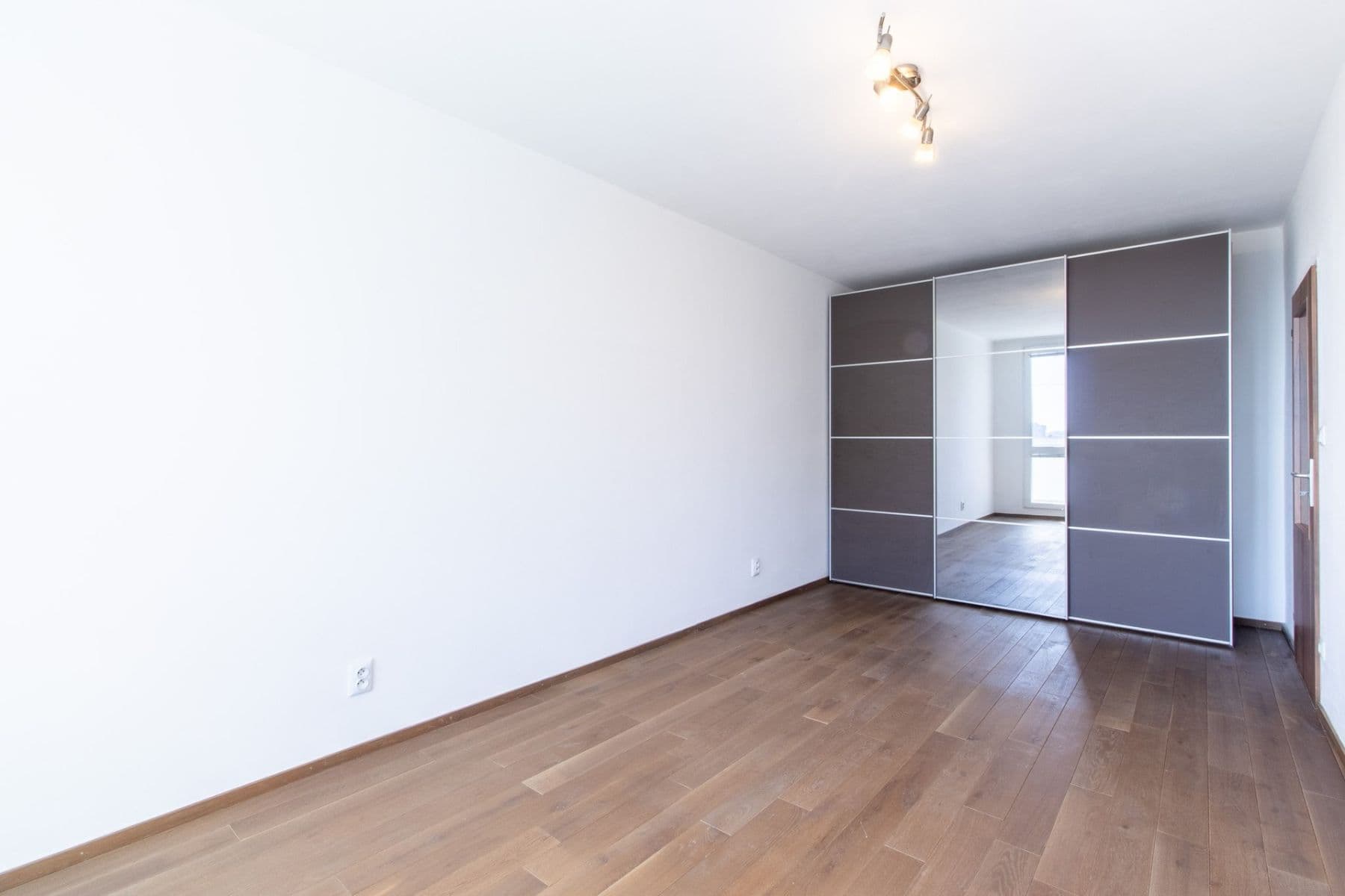 Pronájem bytu 3+1 72 m², K sadu, Praha, Praha Pronájem bytu 3+1 72 m², K sadu, Praha, Praha