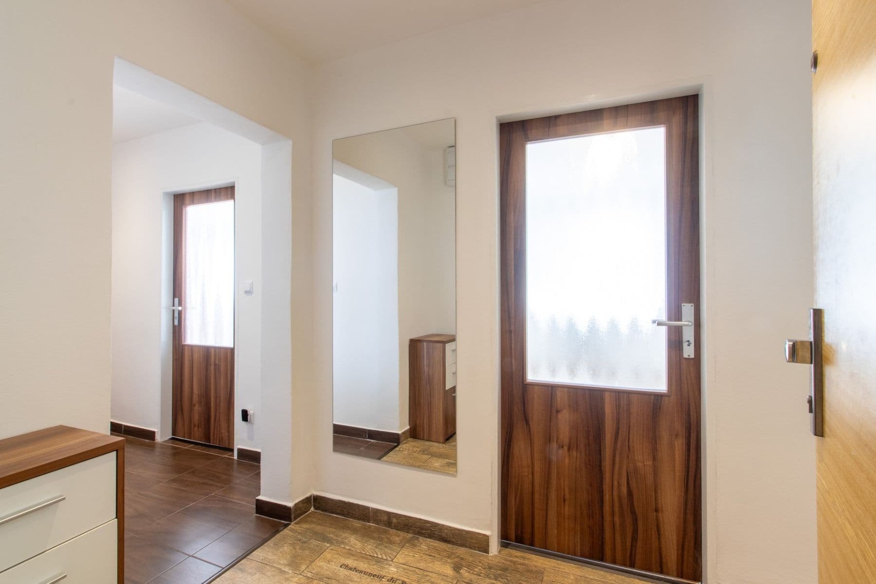 Pronájem bytu 3+1 72 m², K sadu, Praha, Praha Pronájem bytu 3+1 72 m², K sadu, Praha, Praha