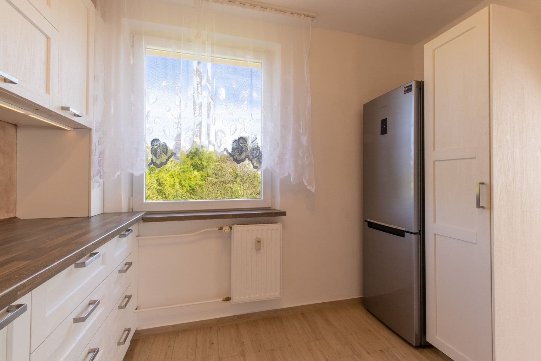 Pronájem bytu 3+1 72 m², K sadu, Praha, Praha Pronájem bytu 3+1 72 m², K sadu, Praha, Praha
