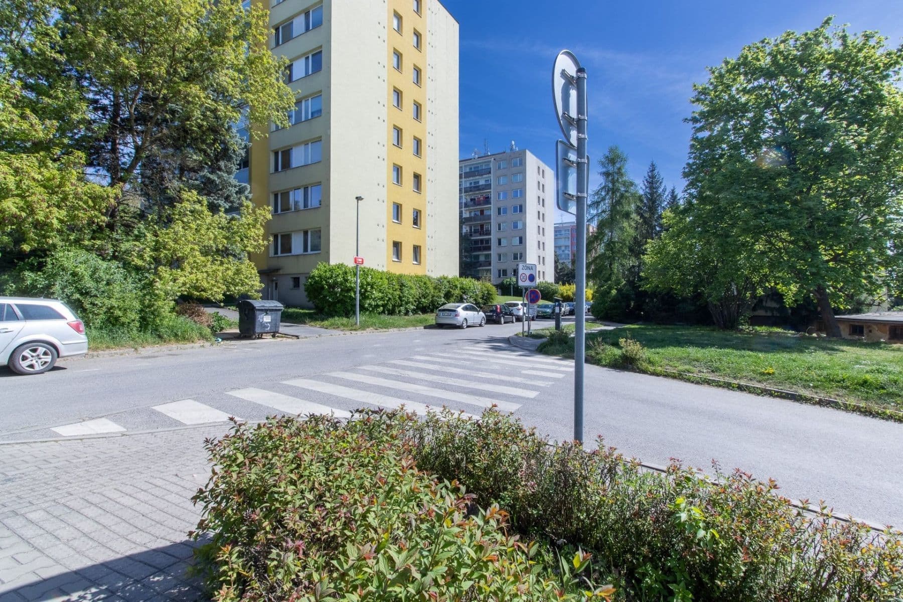 Pronájem bytu 3+1 72 m², K sadu, Praha, Praha Pronájem bytu 3+1 72 m², K sadu, Praha, Praha