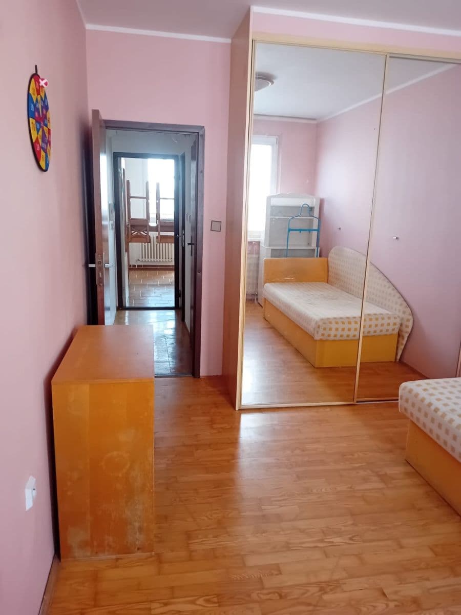 Pronájem bytu 3+1 78 m², Hlaváčikova, Karlova Ves, Bratislavský kraj Pronájem bytu 3+1 78 m², Hlaváčikova, Karlova Ves, Bratislavský kraj