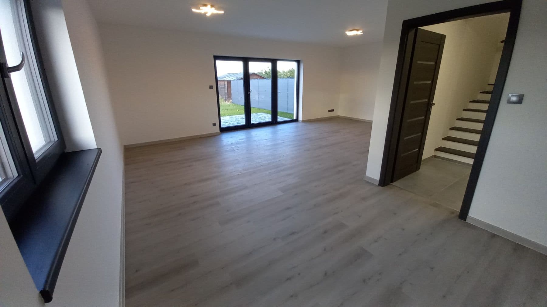 Pronájem domu 117 m², pozemek 431 m², Křenek, Středočeský kraj Pronájem domu 117 m², pozemek 431 m², Křenek, Středočeský kraj