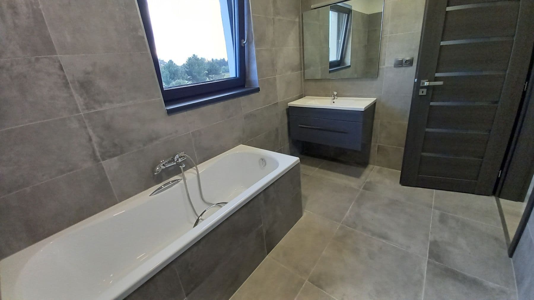 Pronájem domu 117 m², pozemek 431 m², Křenek, Středočeský kraj Pronájem domu 117 m², pozemek 431 m², Křenek, Středočeský kraj