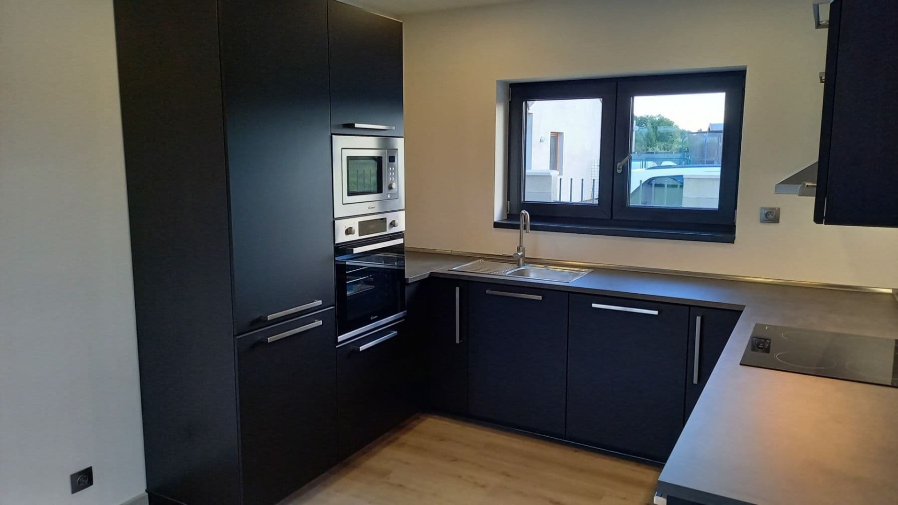 Pronájem domu 117 m², pozemek 431 m², Křenek, Středočeský kraj Pronájem domu 117 m², pozemek 431 m², Křenek, Středočeský kraj