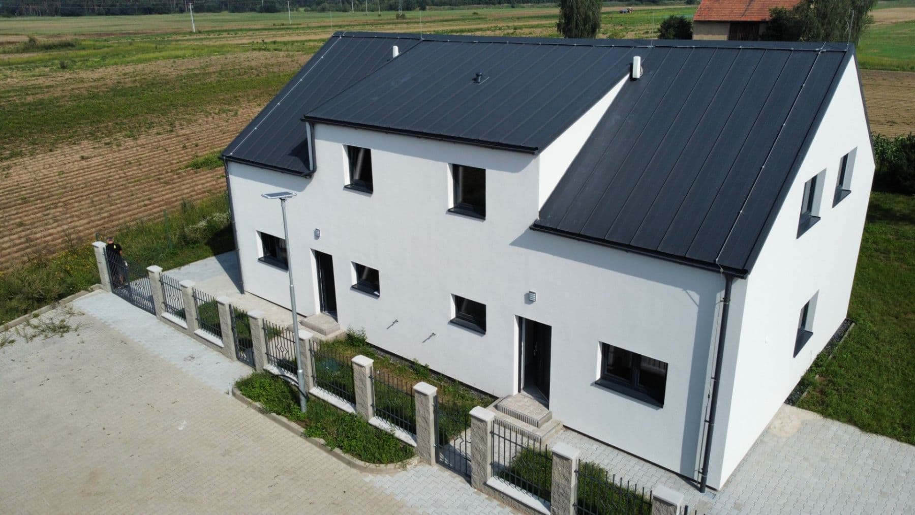 Pronájem domu 117 m², pozemek 431 m², Křenek, Středočeský kraj Pronájem domu 117 m², pozemek 431 m², Křenek, Středočeský kraj