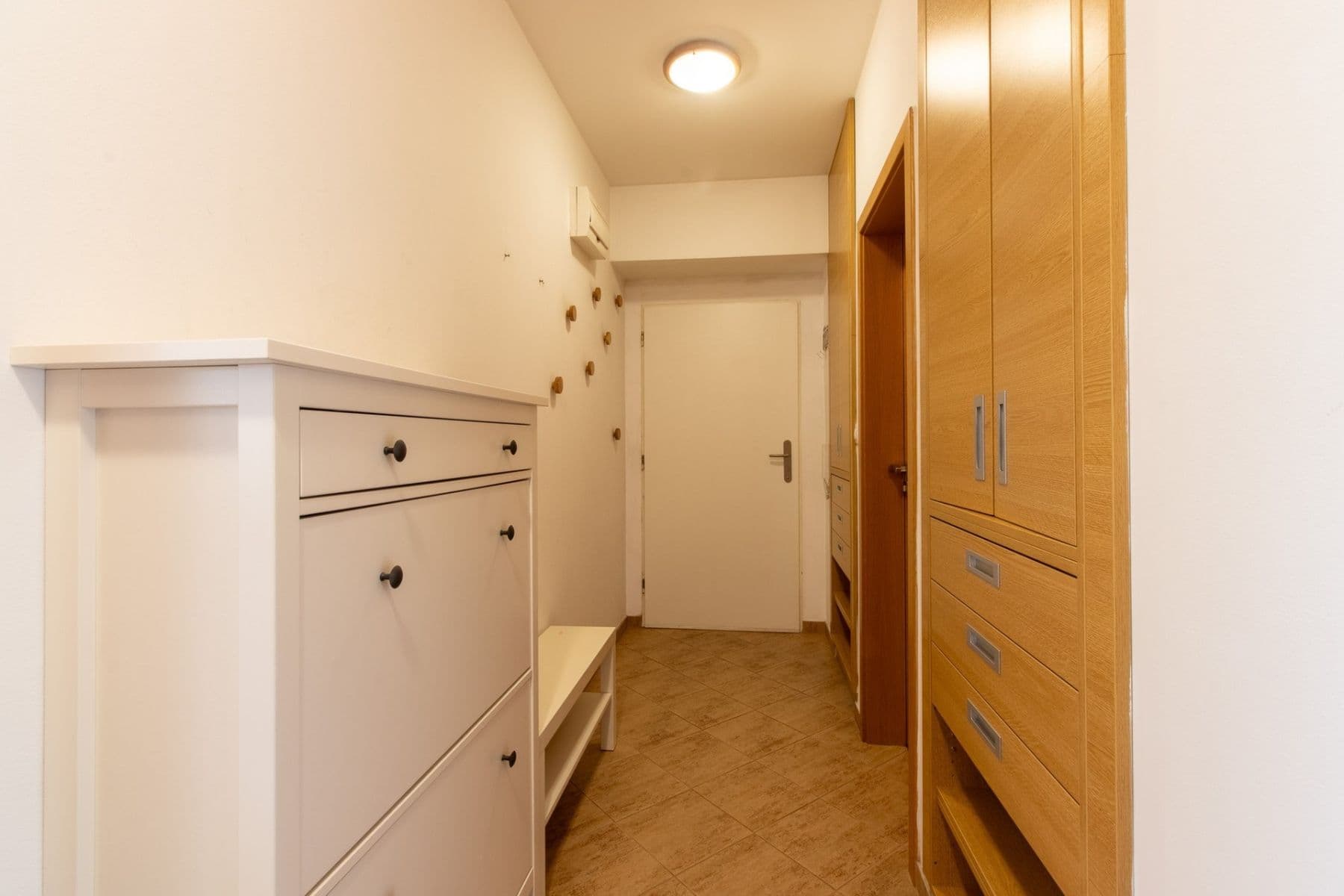 Pronájem bytu 2+kk 42 m², Drahobejlova, Praha, Praha Pronájem bytu 2+kk 42 m², Drahobejlova, Praha, Praha