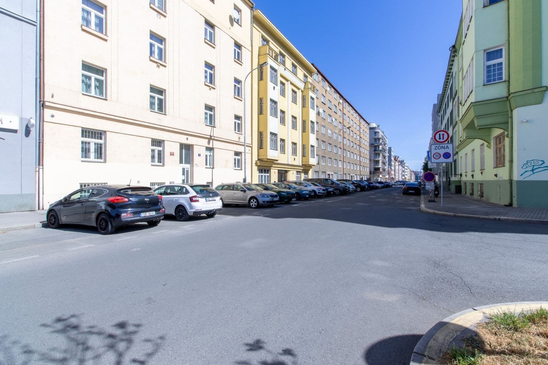 Pronájem bytu 2+kk 42 m², Drahobejlova, Praha, Praha Pronájem bytu 2+kk 42 m², Drahobejlova, Praha, Praha