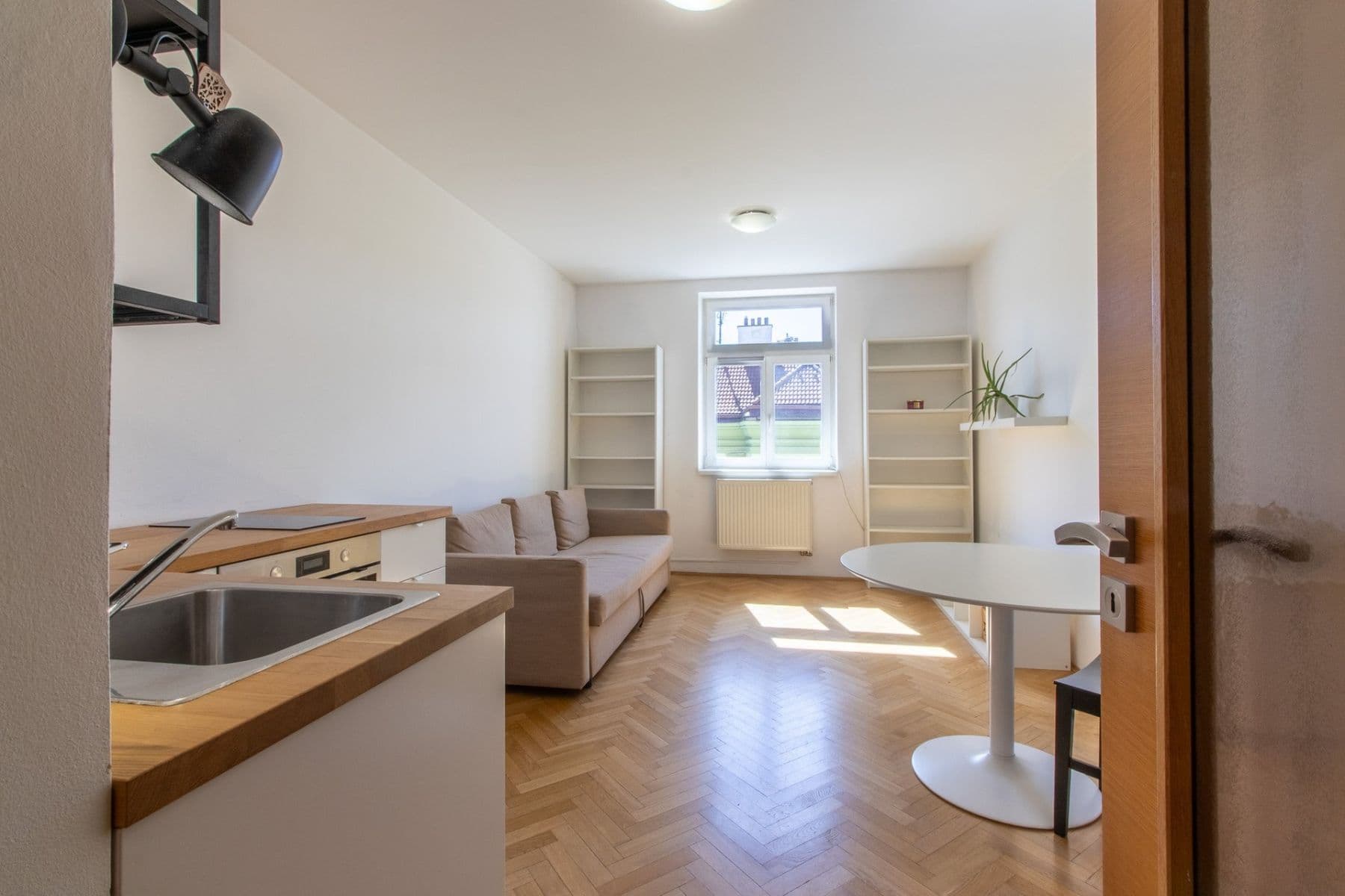 Pronájem bytu 2+kk 42 m², Drahobejlova, Praha, Praha Pronájem bytu 2+kk 42 m², Drahobejlova, Praha, Praha