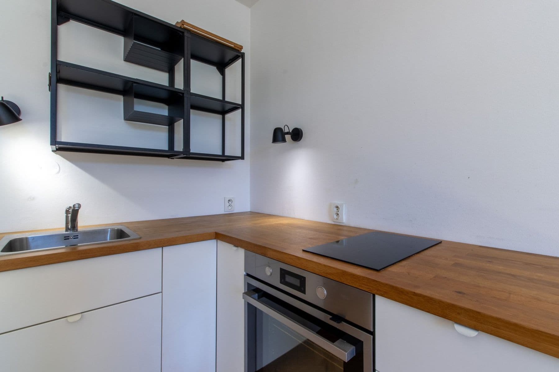 Pronájem bytu 2+kk 42 m², Drahobejlova, Praha, Praha Pronájem bytu 2+kk 42 m², Drahobejlova, Praha, Praha