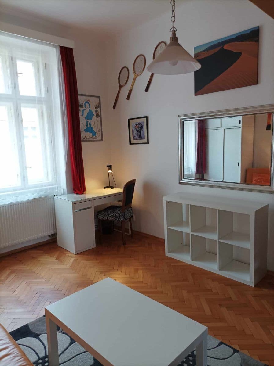 Pronájem domu 81 m², pozemek 150 m², Grafická, Praha, Praha Pronájem domu 81 m², pozemek 150 m², Grafická, Praha, Praha