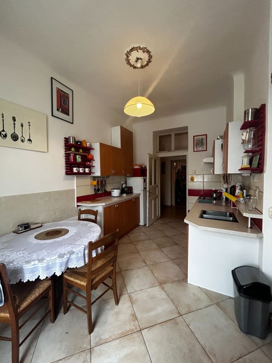 Pronájem domu 81 m², pozemek 150 m², Grafická, Praha, Praha Pronájem domu 81 m², pozemek 150 m², Grafická, Praha, Praha
