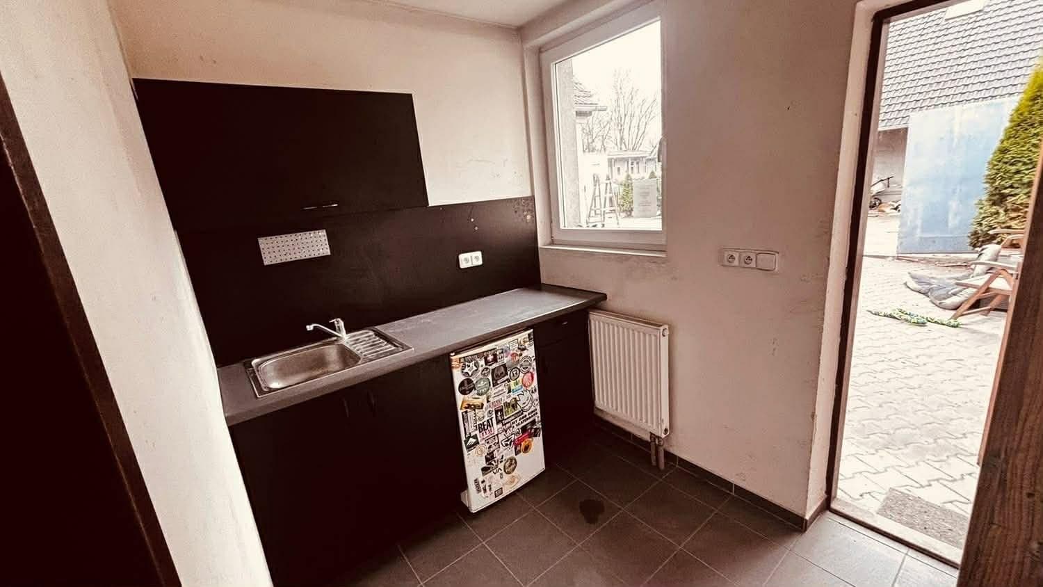 Pronájem nebytového prostoru 140 m², Zemědělců, Tuchlovice, Středočeský kraj Pronájem nebytového prostoru 140 m², Zemědělců, Tuchlovice, Středočeský kraj