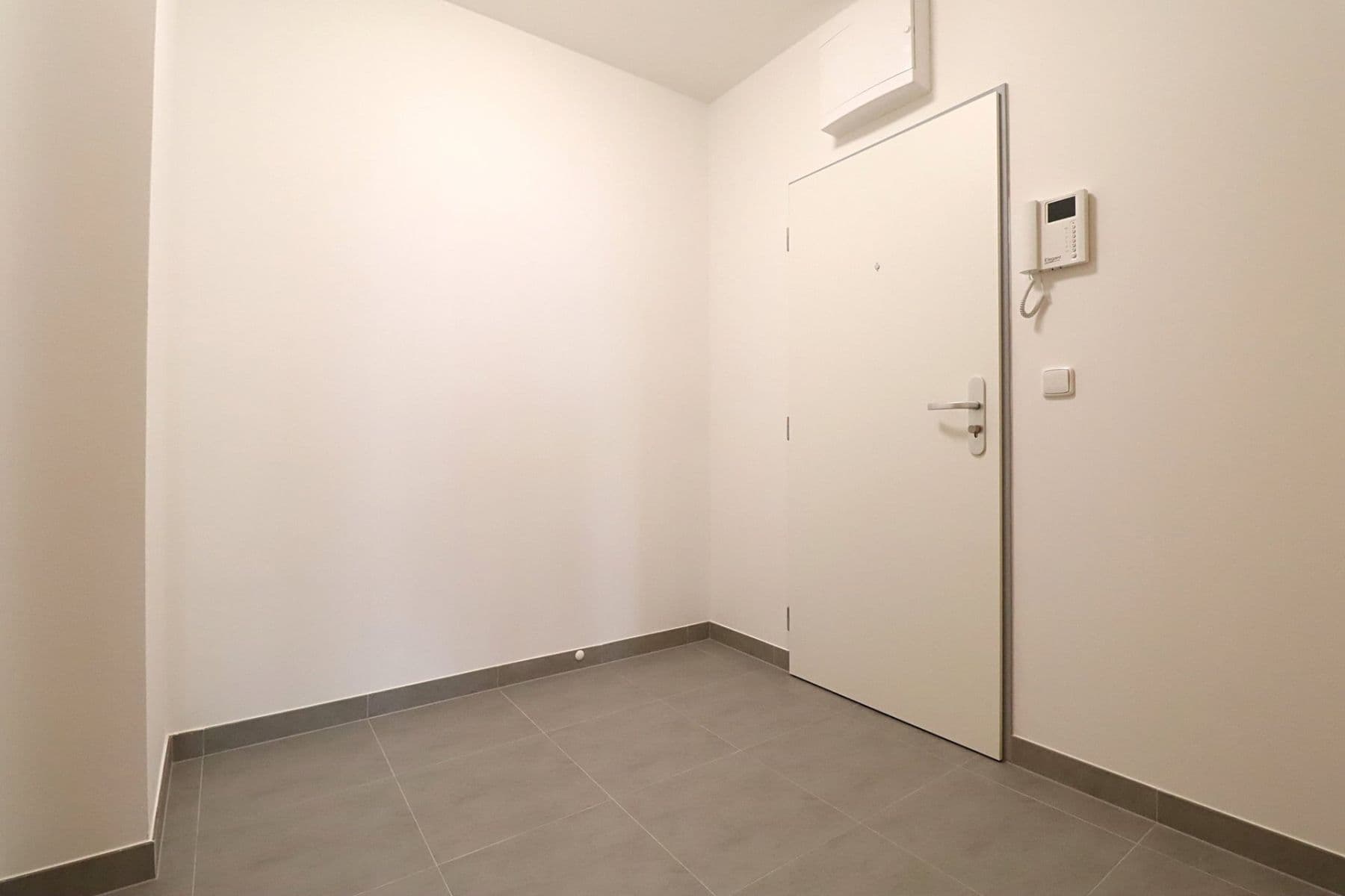 Pronájem bytu 2+kk 43 m², V závětří, Praha, Praha Pronájem bytu 2+kk 43 m², V závětří, Praha, Praha