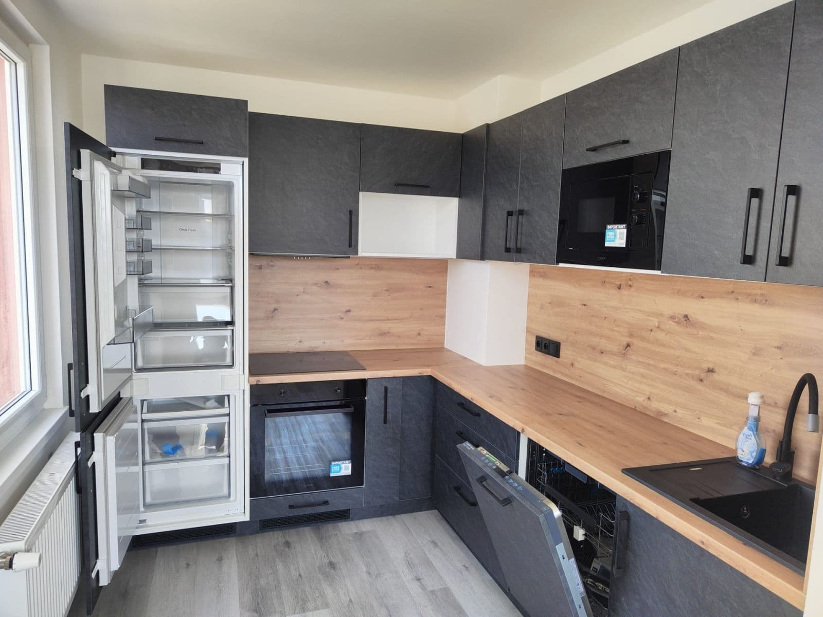 Pronájem bytu 3+kk 75 m², Čs. armády, Kladno, Středočeský kraj Pronájem bytu 3+kk 75 m², Čs. armády, Kladno, Středočeský kraj
