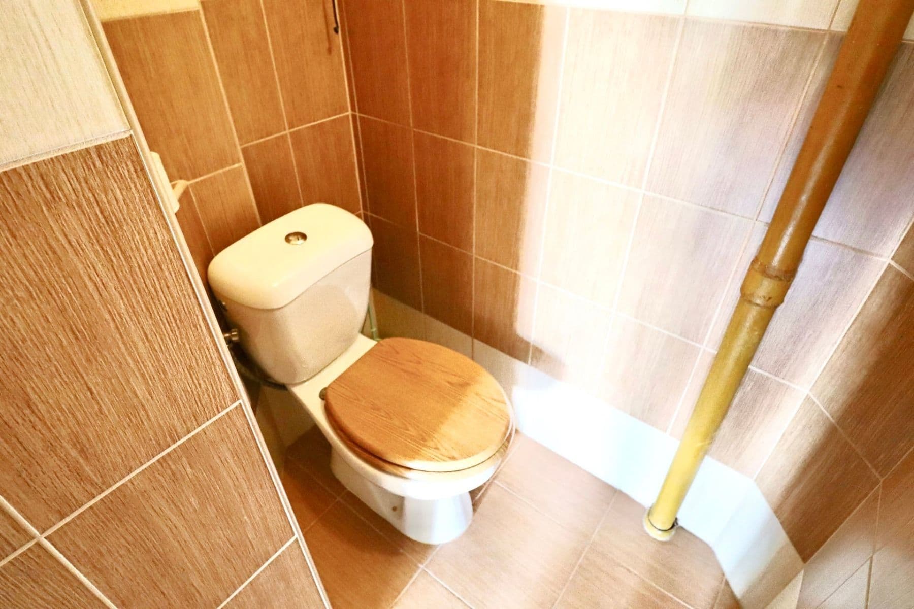 Pronájem bytu 1+kk 29 m², 28. pluku, Praha, Praha Pronájem bytu 1+kk 29 m², 28. pluku, Praha, Praha