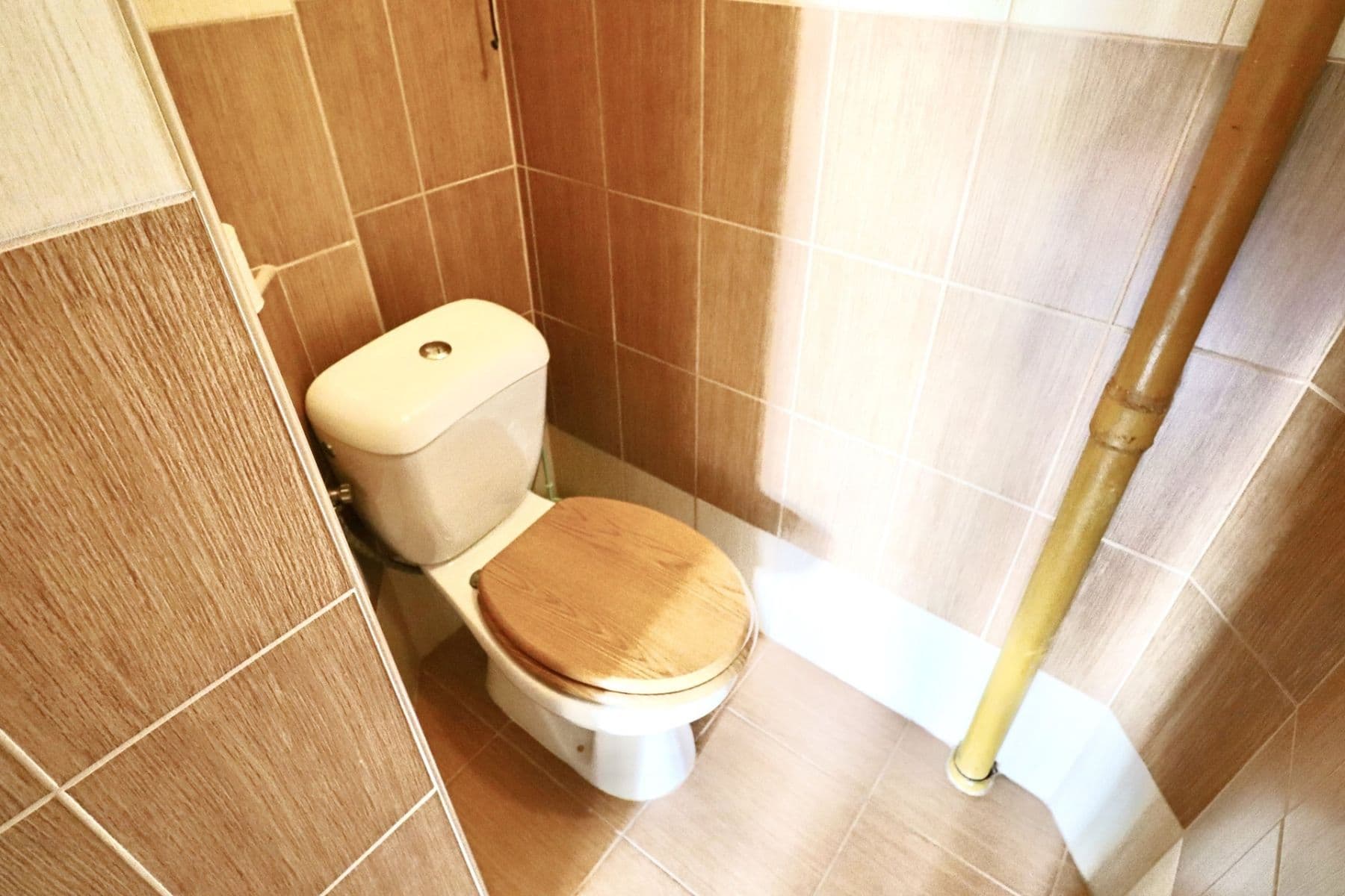 Pronájem bytu 1+kk 29 m², 28. pluku, Praha, Praha Pronájem bytu 1+kk 29 m², 28. pluku, Praha, Praha