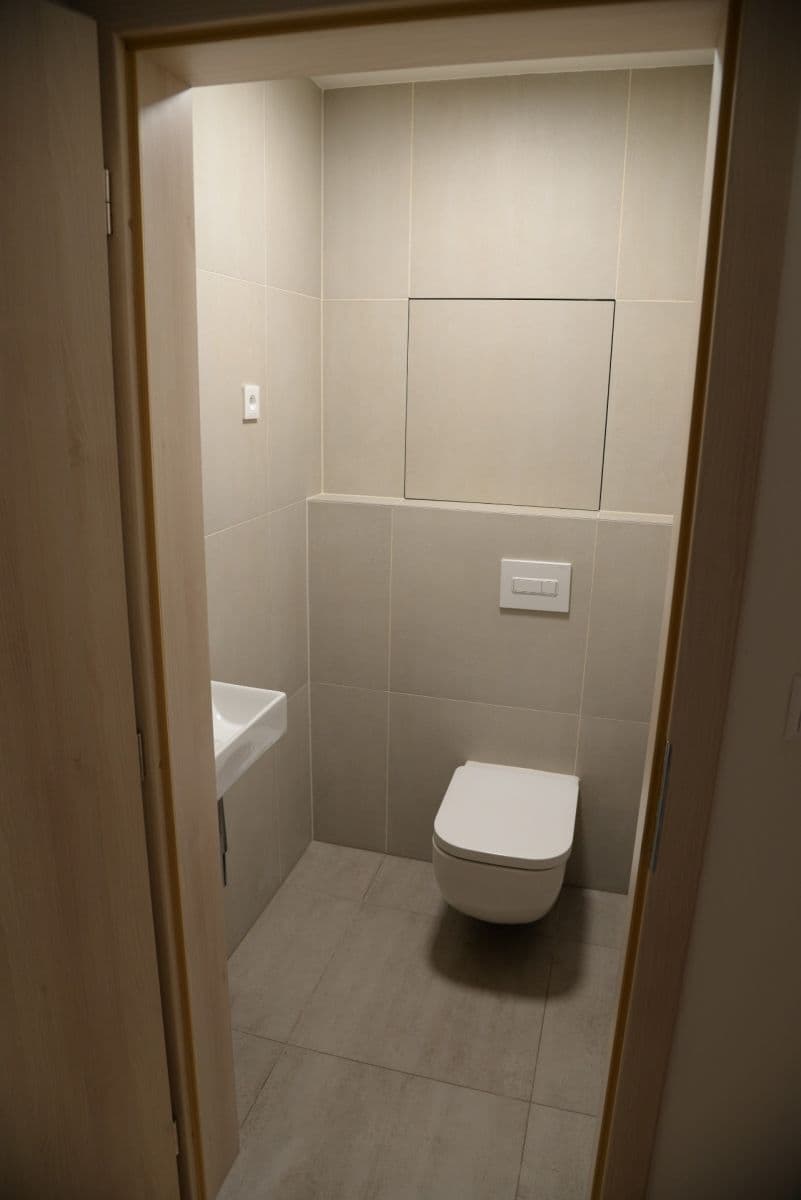 Pronájem bytu 2+kk 63 m², Císařského pluku, Opava, Moravskoslezský kraj Pronájem bytu 2+kk 63 m², Císařského pluku, Opava, Moravskoslezský kraj