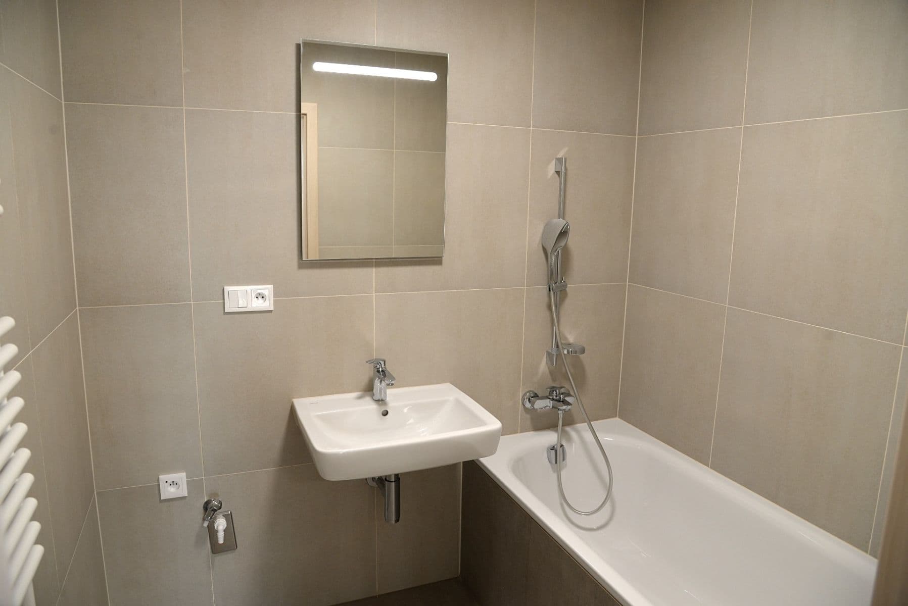 Pronájem bytu 2+kk 63 m², Císařského pluku, Opava, Moravskoslezský kraj Pronájem bytu 2+kk 63 m², Císařského pluku, Opava, Moravskoslezský kraj