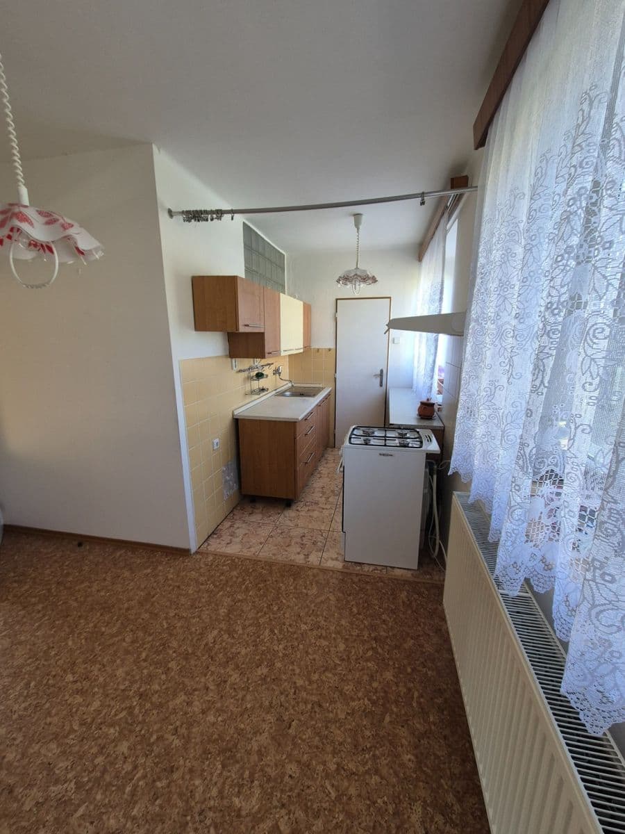 Prodej bytu 3+1 91 m², Králíky, Pardubický kraj Prodej bytu 3+1 91 m², Králíky, Pardubický kraj
