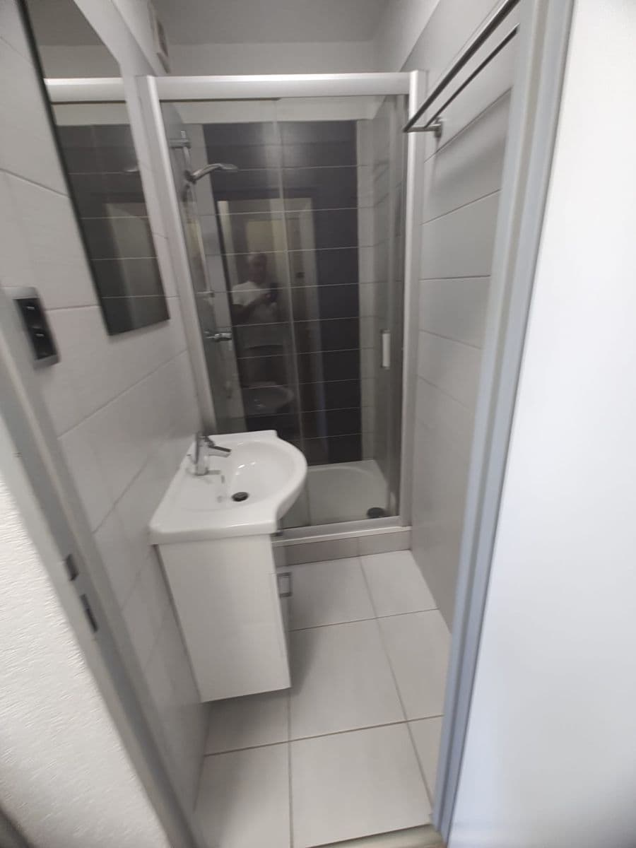 Pronájem bytu 1+kk 32 m², Nad Lesním divadlem, Praha, Praha Pronájem bytu 1+kk 32 m², Nad Lesním divadlem, Praha, Praha