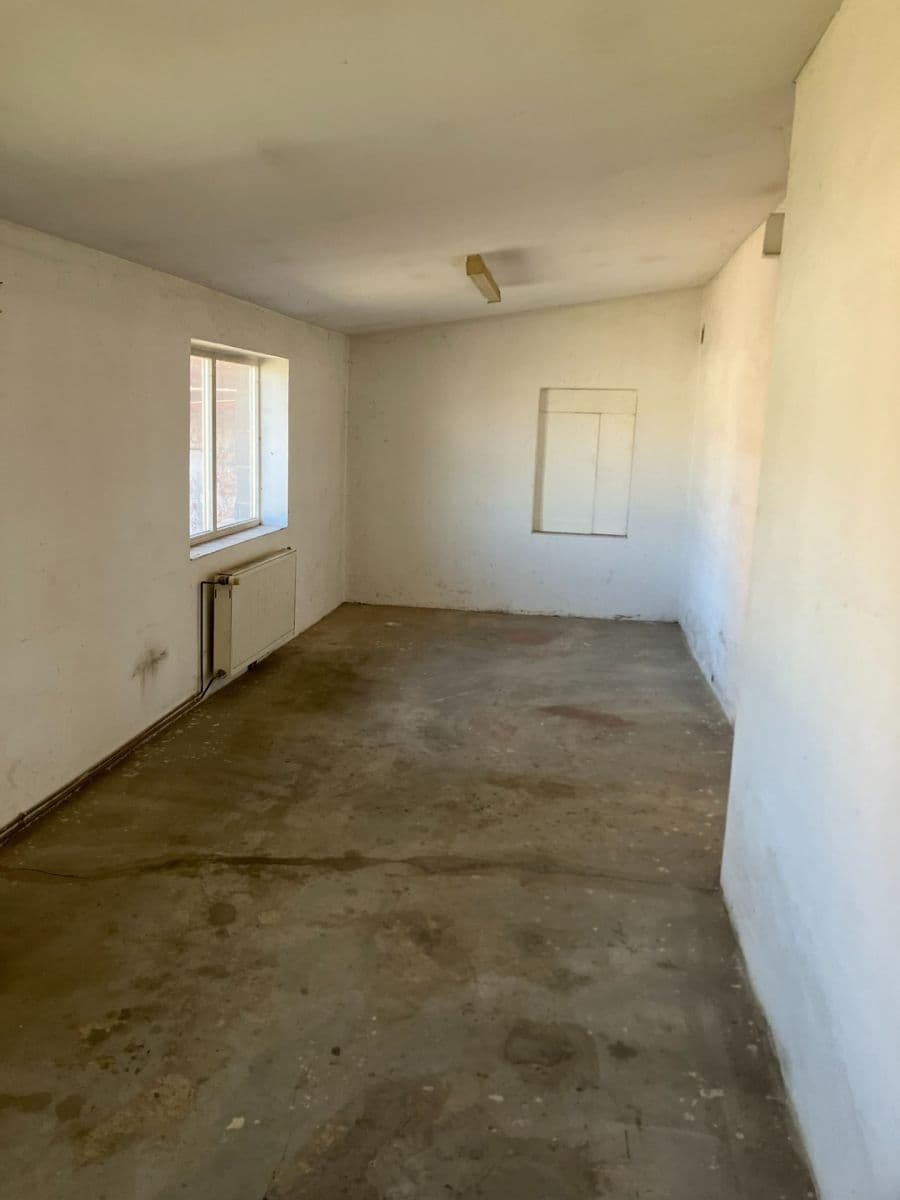 Pronájem nebytového prostoru 191 m², Spojených národů, Dvůr Králové nad Labem, Královéhradecký kraj Pronájem nebytového prostoru 191 m², Spojených národů, Dvůr Králové nad Labem, Královéhradecký kraj