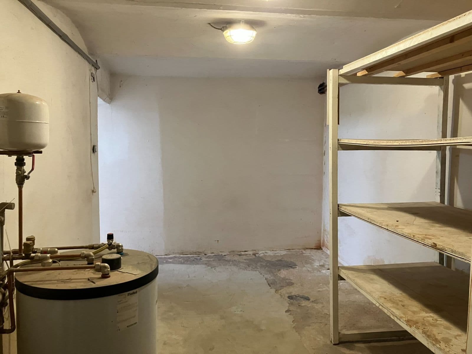 Pronájem nebytového prostoru 191 m², Spojených národů, Dvůr Králové nad Labem, Královéhradecký kraj Pronájem nebytového prostoru 191 m², Spojených národů, Dvůr Králové nad Labem, Královéhradecký kraj