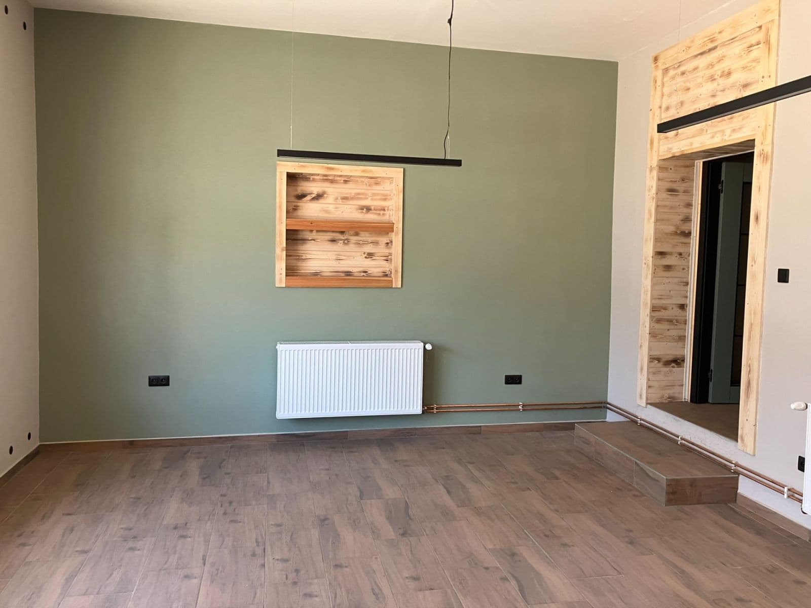 Pronájem nebytového prostoru 191 m², Spojených národů, Dvůr Králové nad Labem, Královéhradecký kraj Pronájem nebytového prostoru 191 m², Spojených národů, Dvůr Králové nad Labem, Královéhradecký kraj