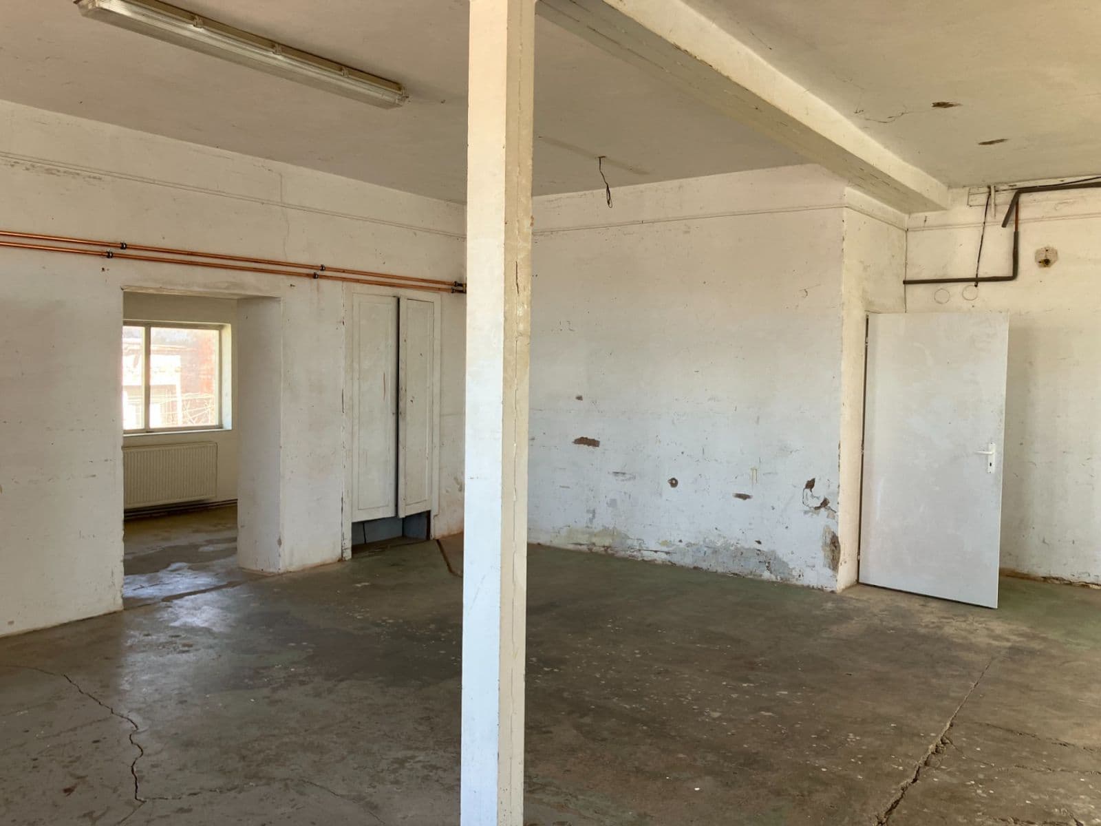Pronájem nebytového prostoru 191 m², Spojených národů, Dvůr Králové nad Labem, Královéhradecký kraj Pronájem nebytového prostoru 191 m², Spojených národů, Dvůr Králové nad Labem, Královéhradecký kraj