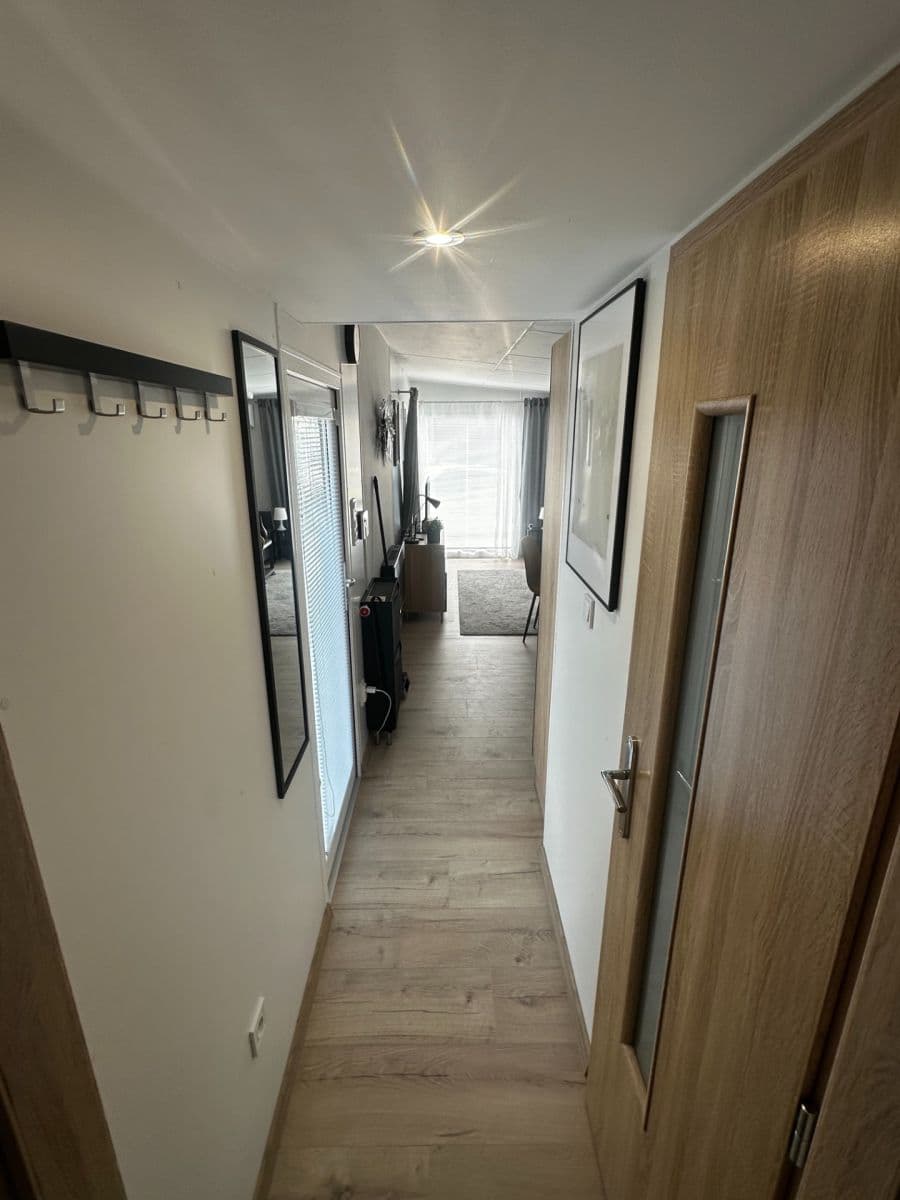 Pronájem domu 40 m², pozemek 200 m², Ružinov, Bratislavský kraj Pronájem domu 40 m², pozemek 200 m², Ružinov, Bratislavský kraj