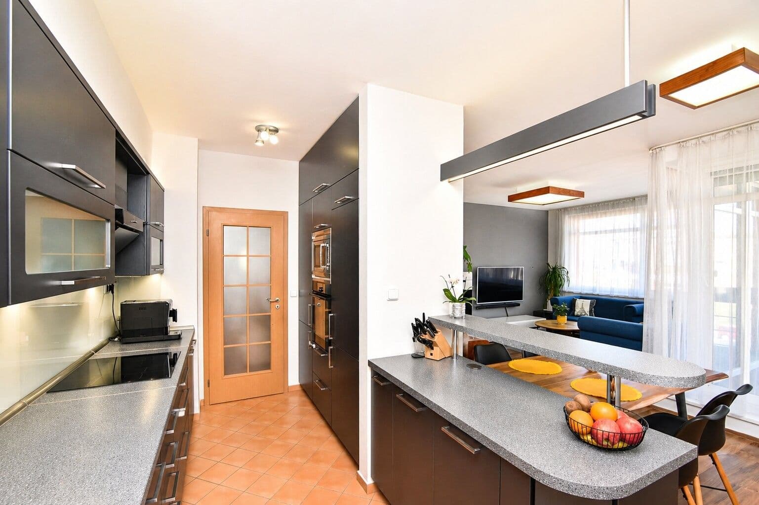 Pronájem bytu 3+kk 85 m², Nad Okrouhlíkem, Praha, Praha Pronájem bytu 3+kk 85 m², Nad Okrouhlíkem, Praha, Praha