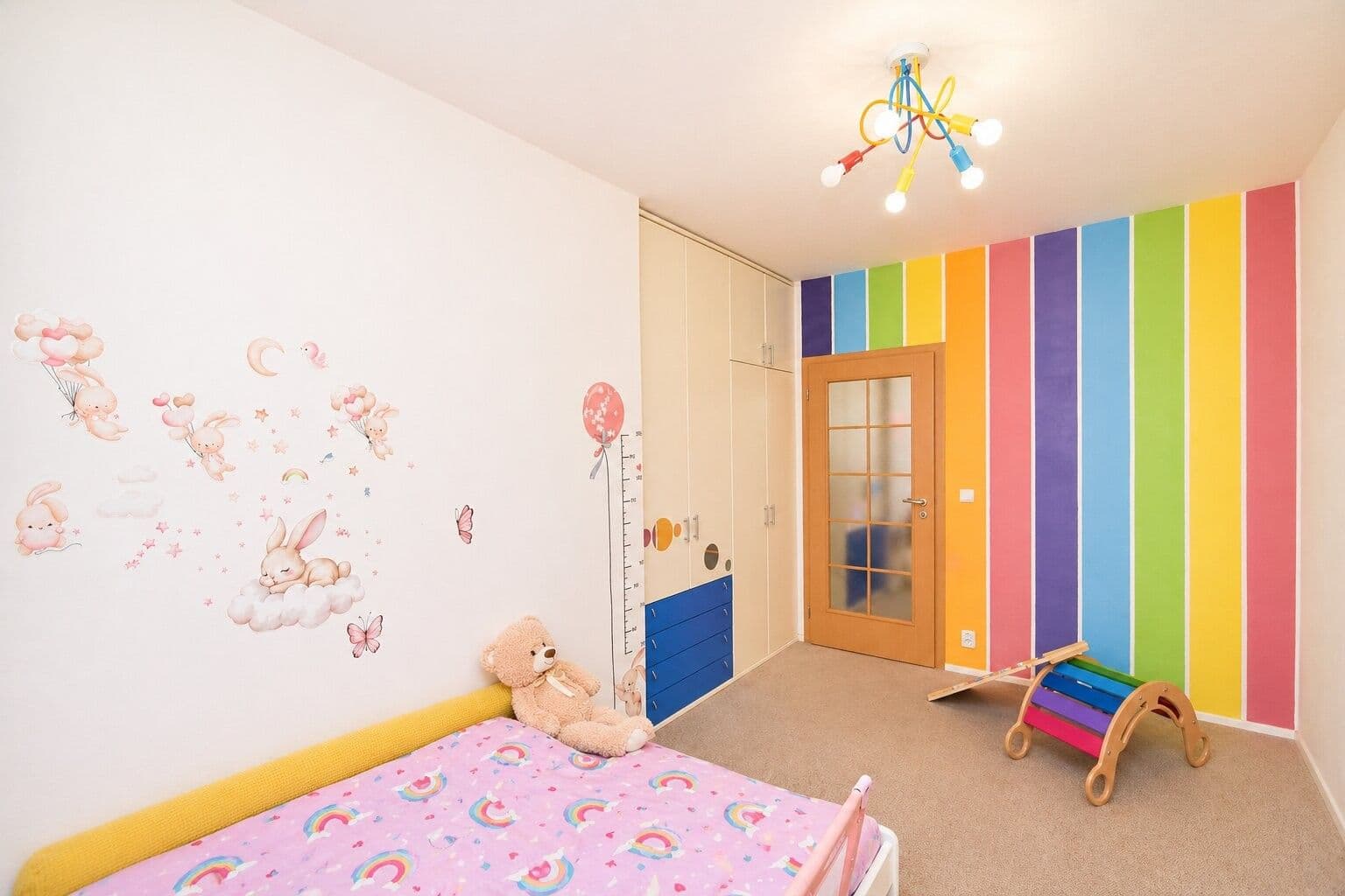 Pronájem bytu 3+kk 85 m², Nad Okrouhlíkem, Praha, Praha Pronájem bytu 3+kk 85 m², Nad Okrouhlíkem, Praha, Praha