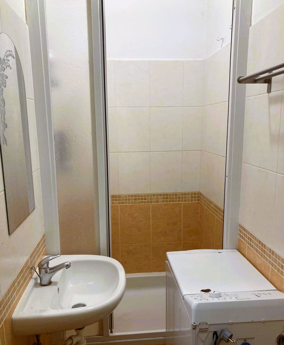 Pronájem bytu Garsoniéra 25 m², Jabloňová, Praha, Praha Pronájem bytu Garsoniéra 25 m², Jabloňová, Praha, Praha