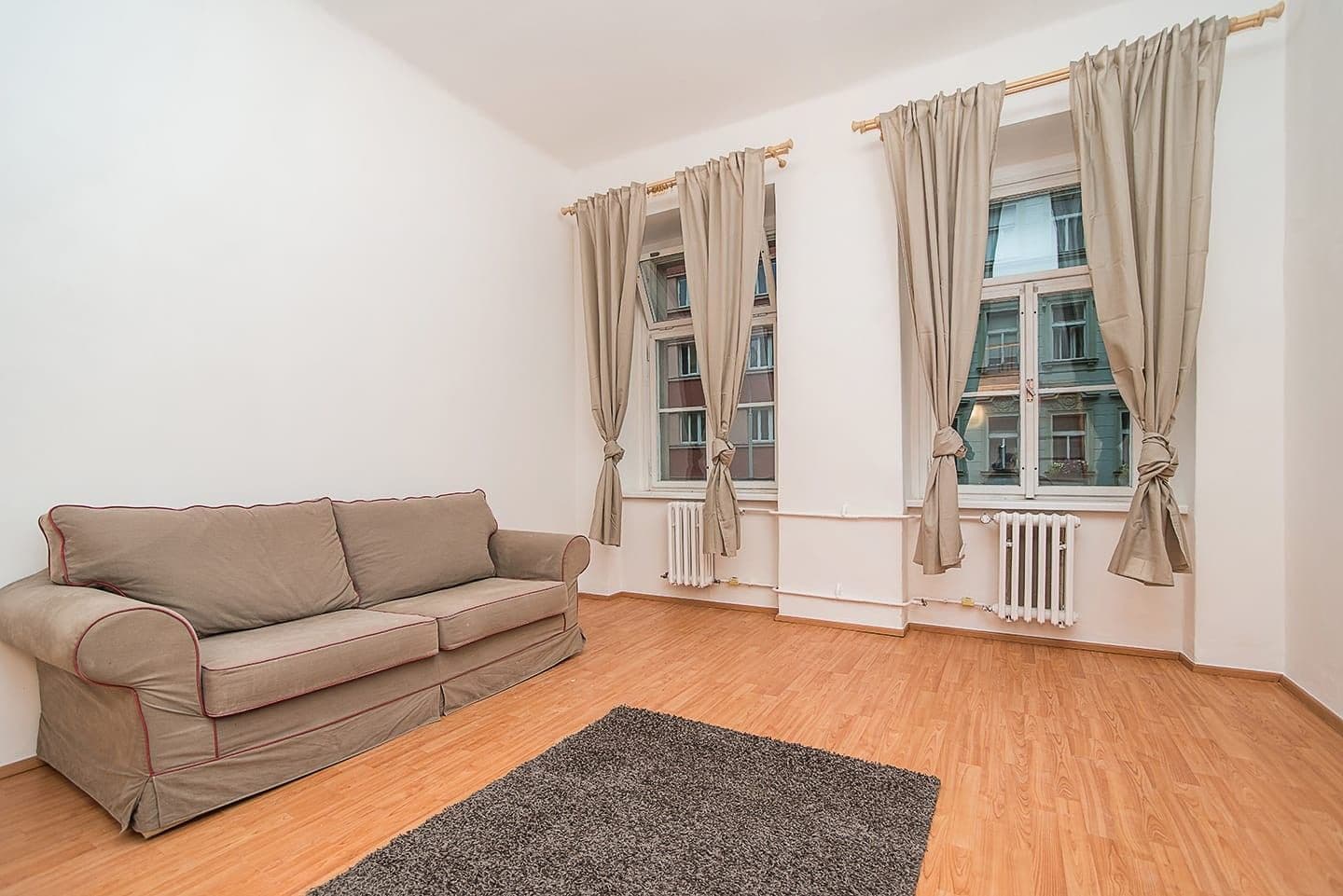 Pronájem bytu 3+1 90 m², Sudoměřská, Praha, Praha Pronájem bytu 3+1 90 m², Sudoměřská, Praha, Praha