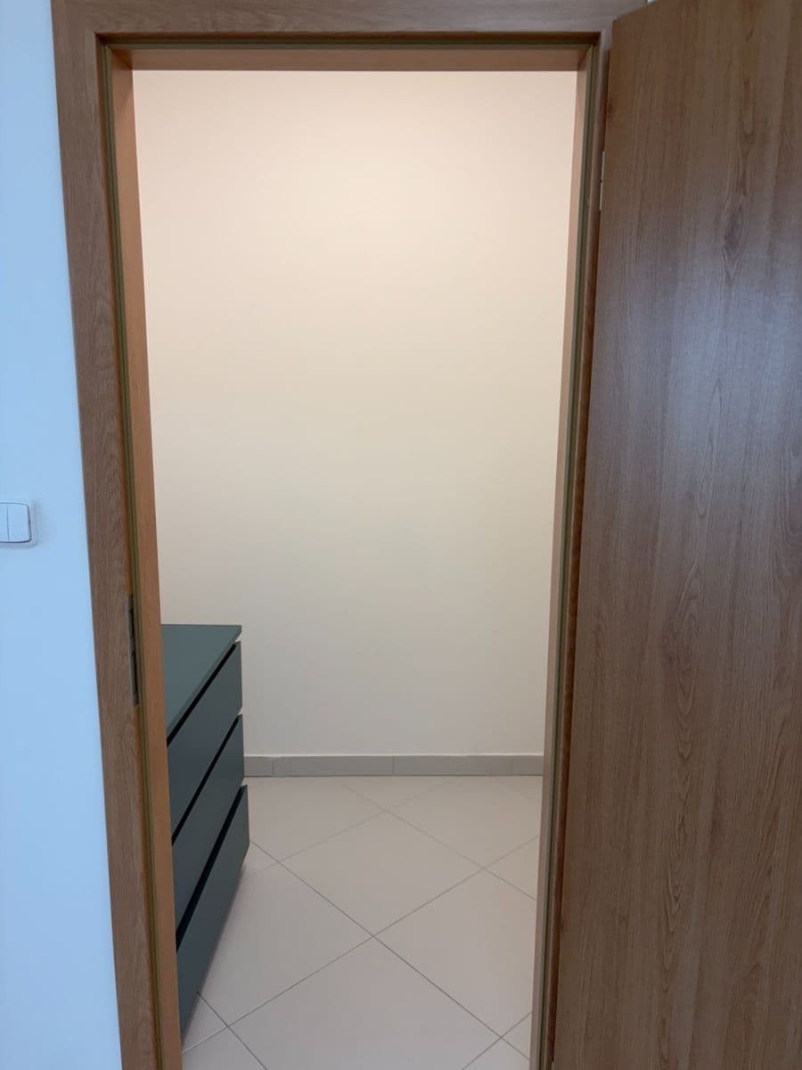 Pronájem bytu 2+kk 56 m², Lovosická, Praha, Praha Pronájem bytu 2+kk 56 m², Lovosická, Praha, Praha