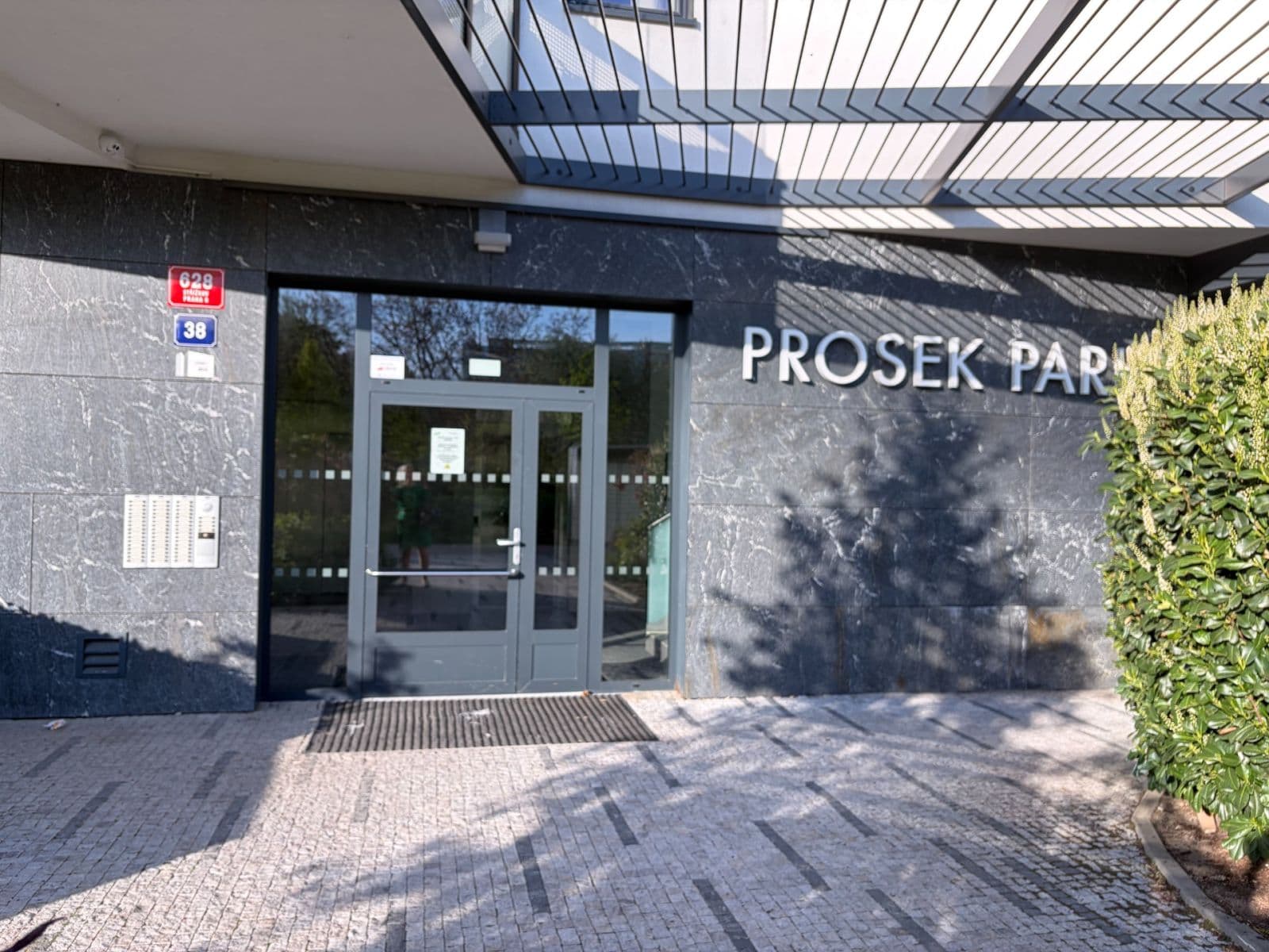 Pronájem bytu 2+kk 56 m², Lovosická, Praha, Praha Pronájem bytu 2+kk 56 m², Lovosická, Praha, Praha