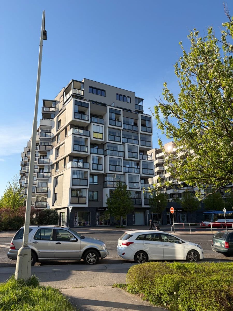 Pronájem bytu 2+kk 56 m², Lovosická, Praha, Praha Pronájem bytu 2+kk 56 m², Lovosická, Praha, Praha